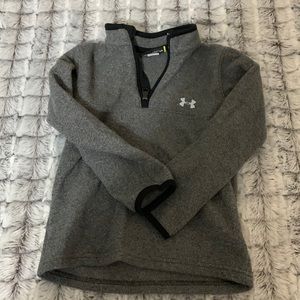 Under Armor pullover